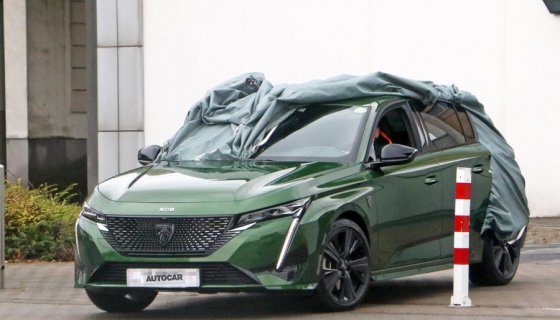 PEUGEOT 308 RESMİ TANITIMI ÖNCESİNDE OBJEKTİFLERE YAKALANDI