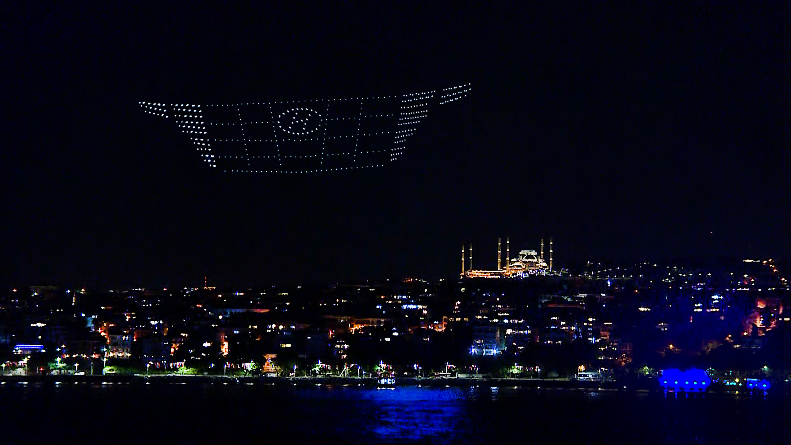 Yeni Hyundai Tucson, Boğazı Işığıyla Aydınlattı