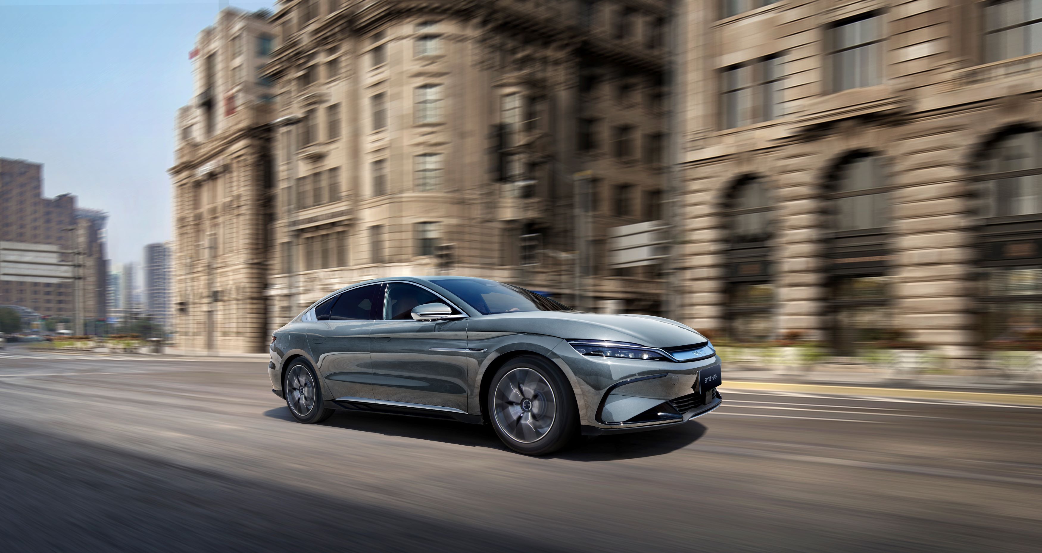 BYD SEAL ve HAN modelleri satışa sunuldu