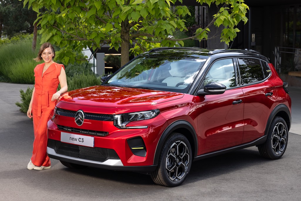 Voltajı ucuz oto yükseltecek