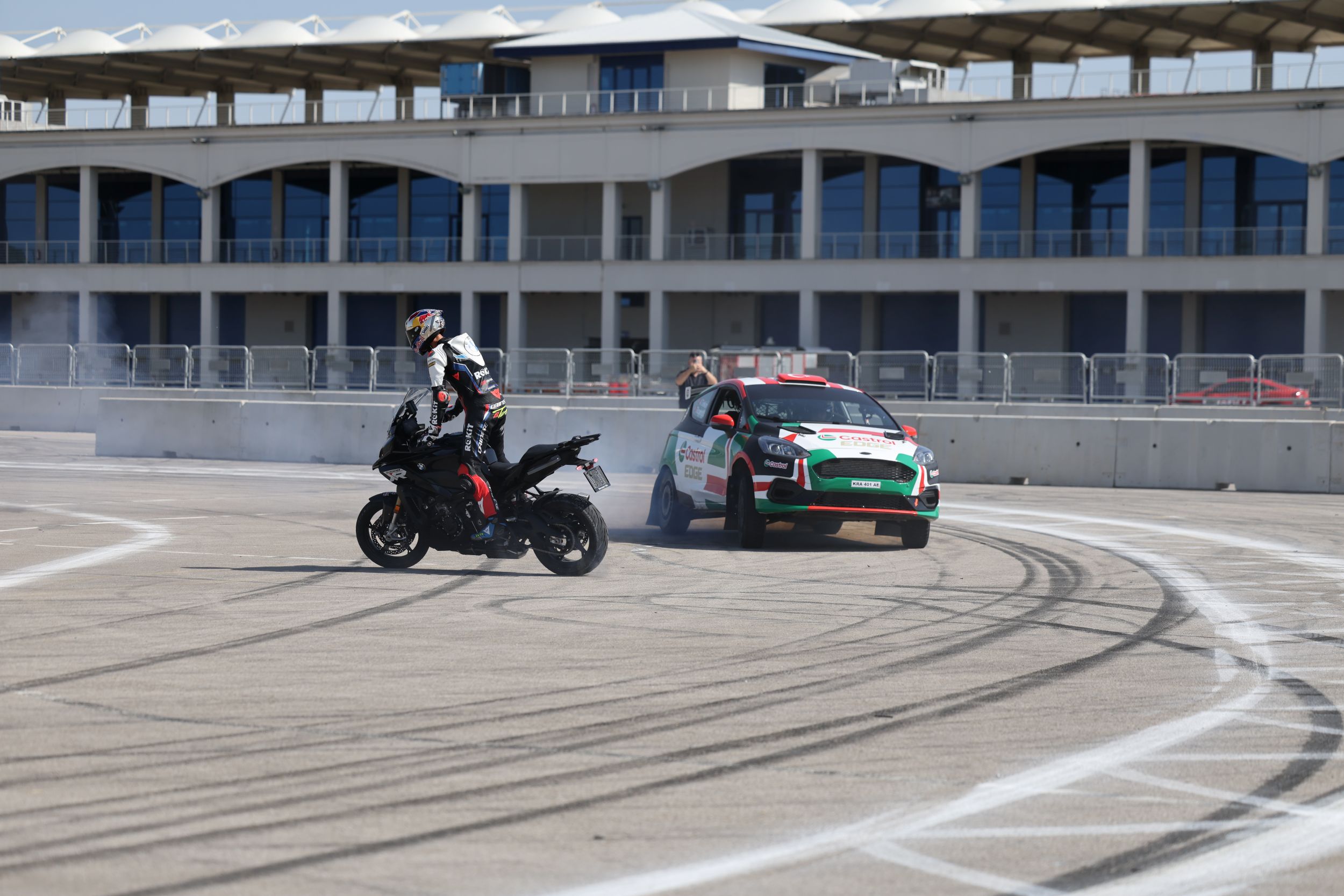 Castrol Performance Day'de Toprak Razgatlıoğlu ve Ali Türkkan piste çıktı