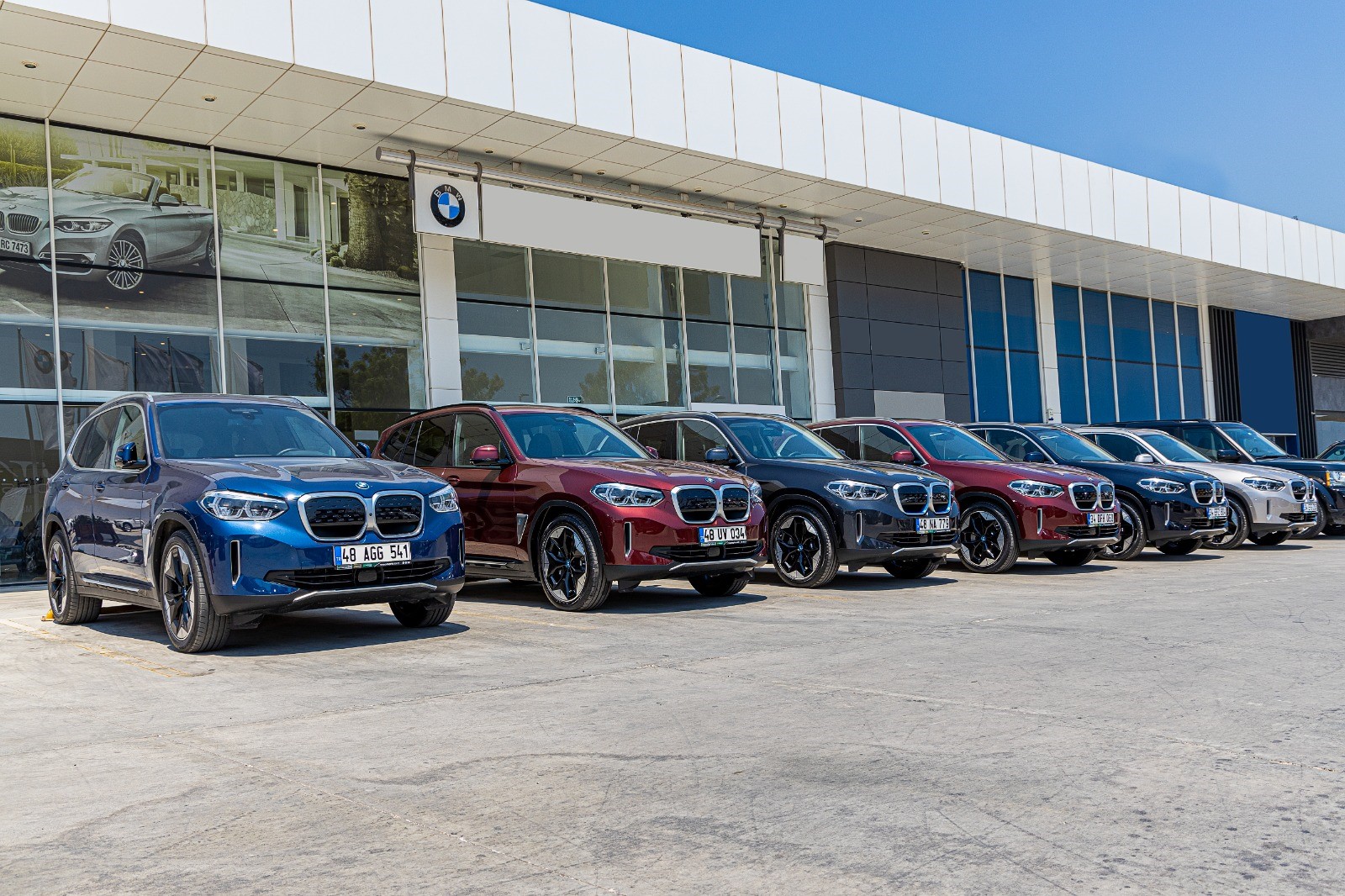 Enterprise Kiralamak Üzere 75 Adet BMW iX3 Aldı
