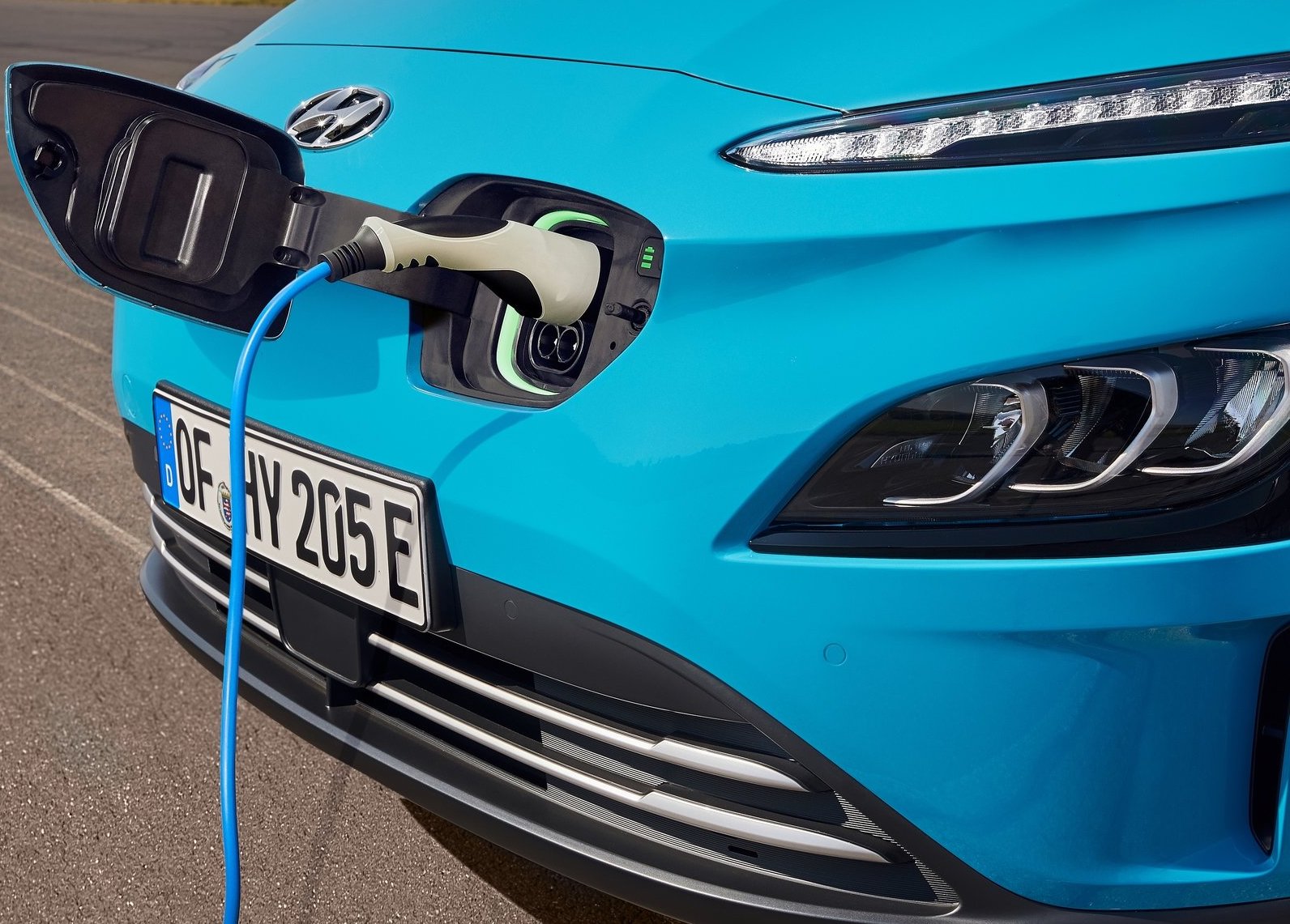 ELEKTRİKLİ VE HİBRİT SATIŞLARI AVRUPA'DA %67 ARTTI