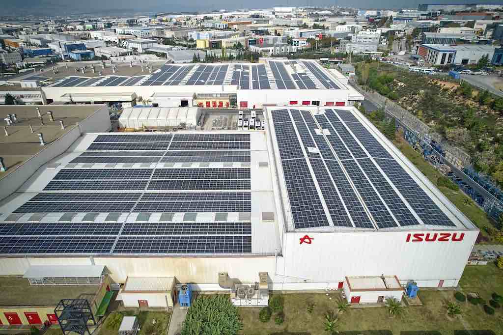 Anadolu Isuzu ürettiği araçları 45 ülkeye ihraç ediyor