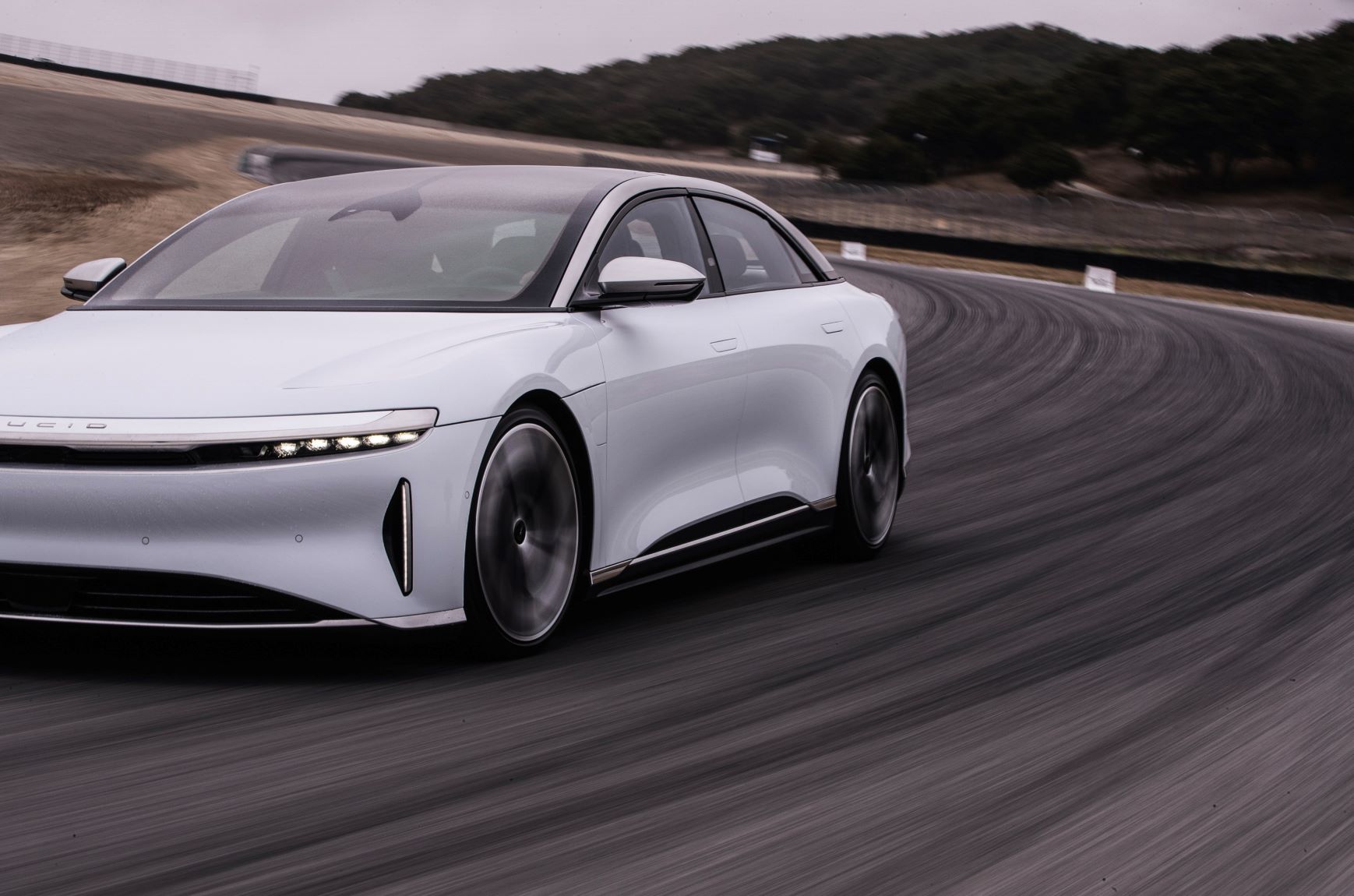 Pirelli'nin Yeni Lastiğini İlk Önce Lucid Air Kullanacak