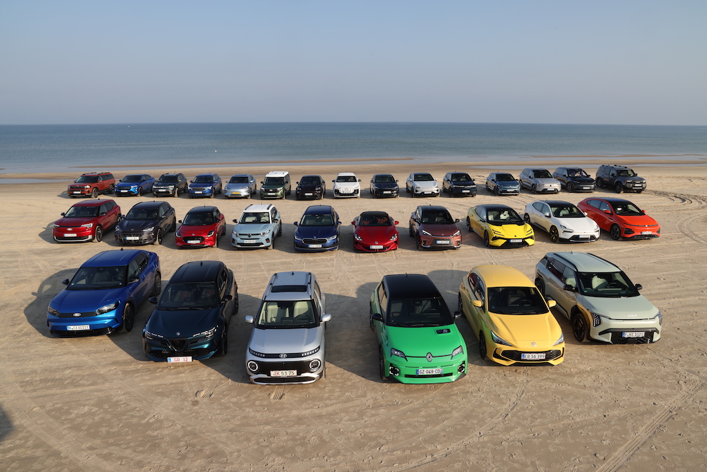 Avrupa'da Yılın Otomobili yarışmasında voltaj yükseldi