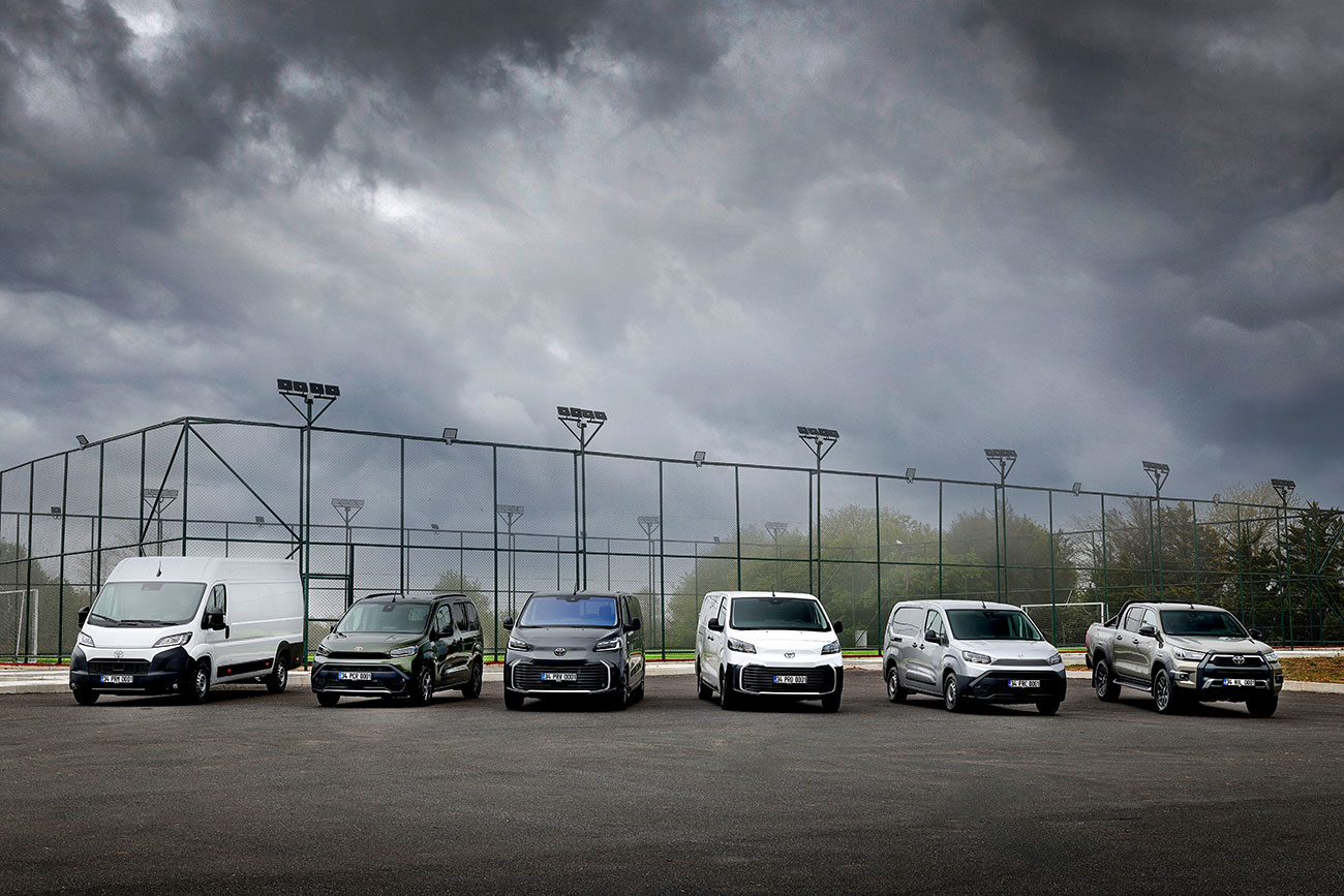 Toyota yeni ticari araç modellerini tanıttı