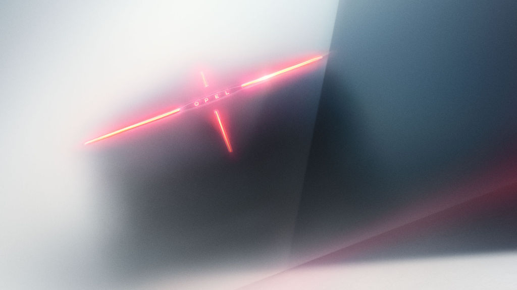 Opel logosunu yeniledi