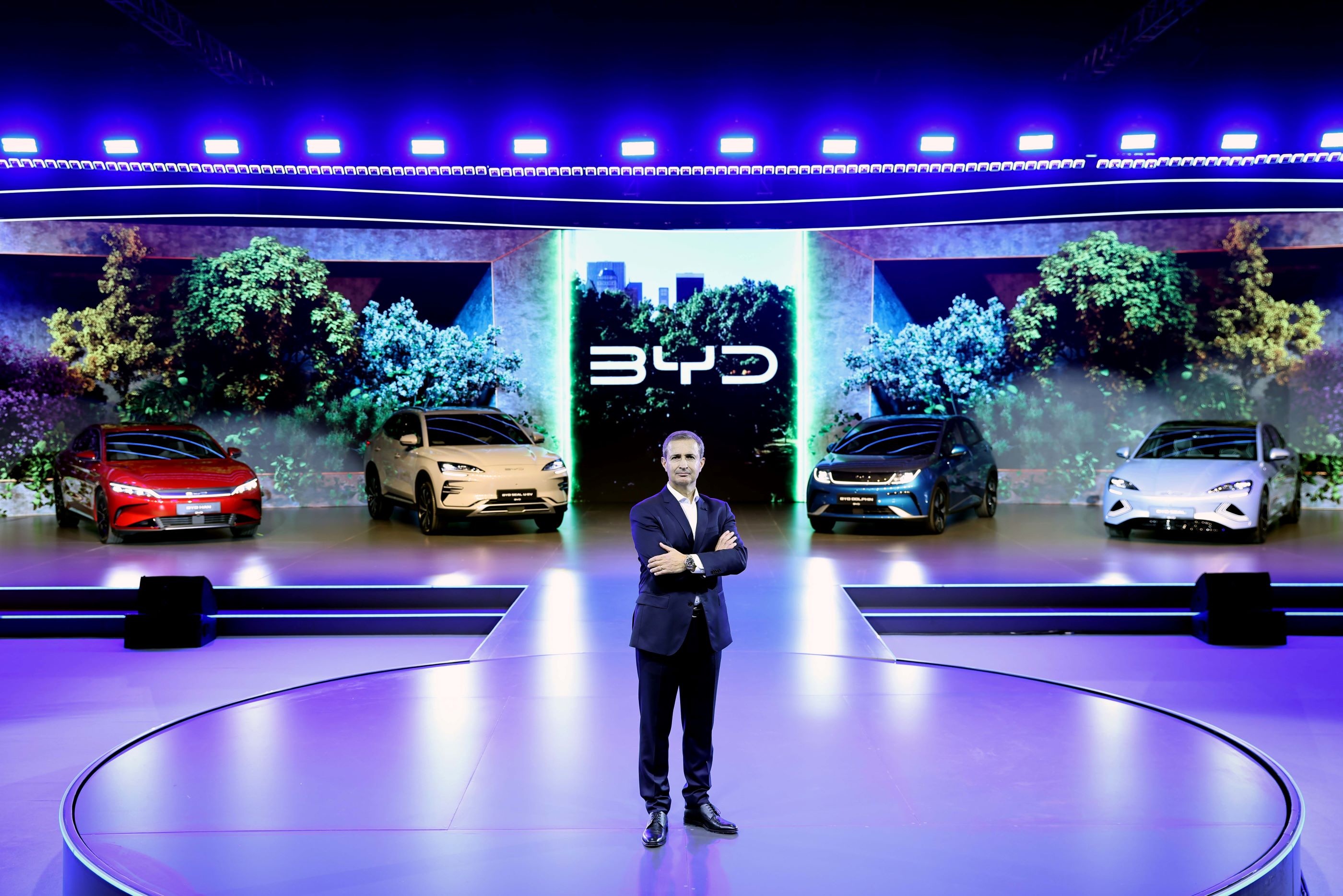 Çinli BYD 1 milyar dolarlık yatırımla  Türk duvarını yatırımla aştı  